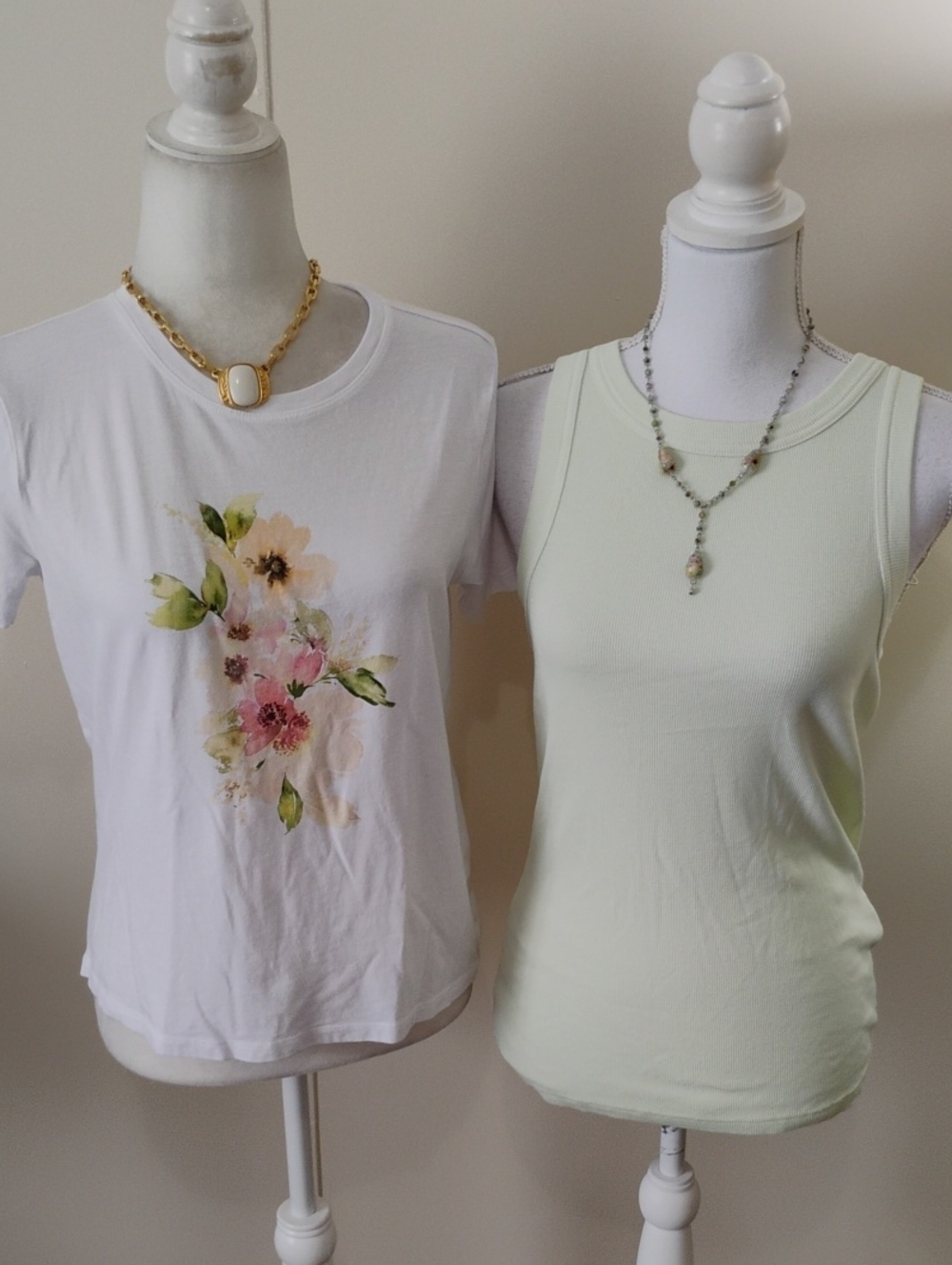 Pretty Summer Tops - Picture 6 of 7